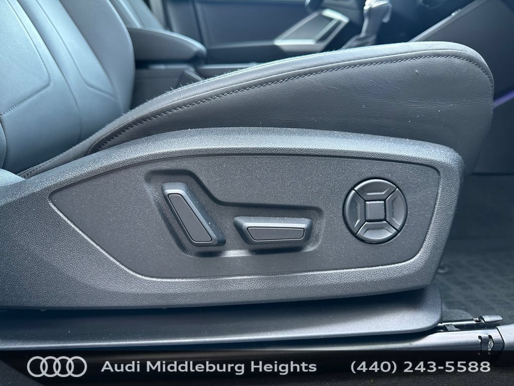 Certified 2023 Audi Q3 2.0T Premium Plus w/ Premium Plus Package AWD/4WD image 21