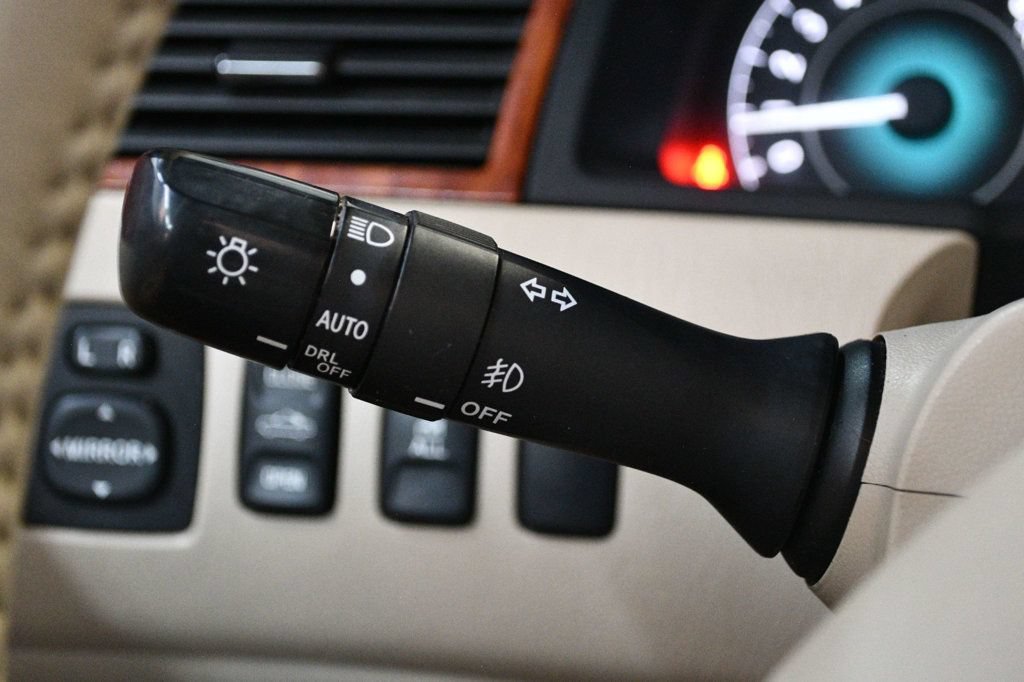 Used 2008 Toyota Solara SLE FWD image 50
