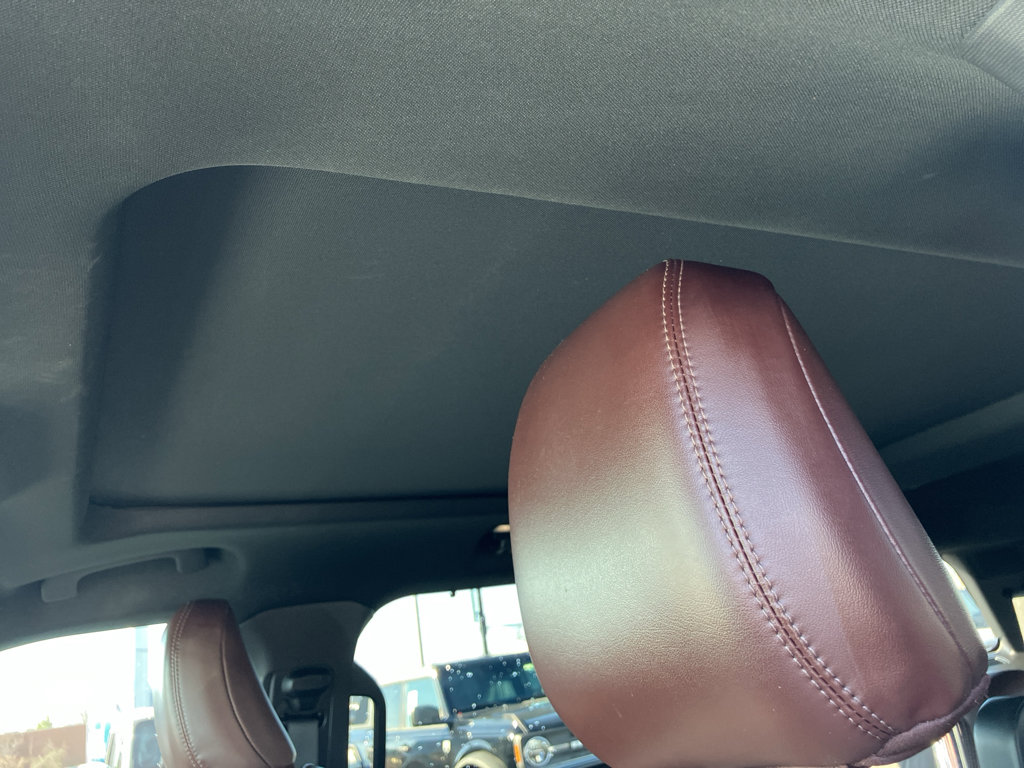 Used 2015 Ford F150 Lariat w/ Equipment Group 502A Luxury image 26