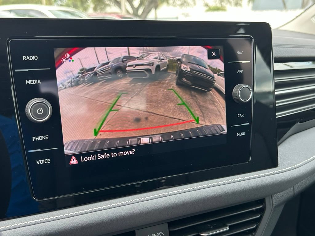 New 2027 Volkswagen Jetta SEL FWD image 27