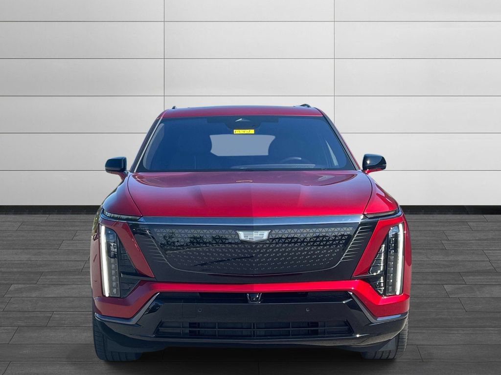 Certified 2026 Cadillac Vistiq Luxury w/ LPO, Floor Liner Package AWD/4WD image 8