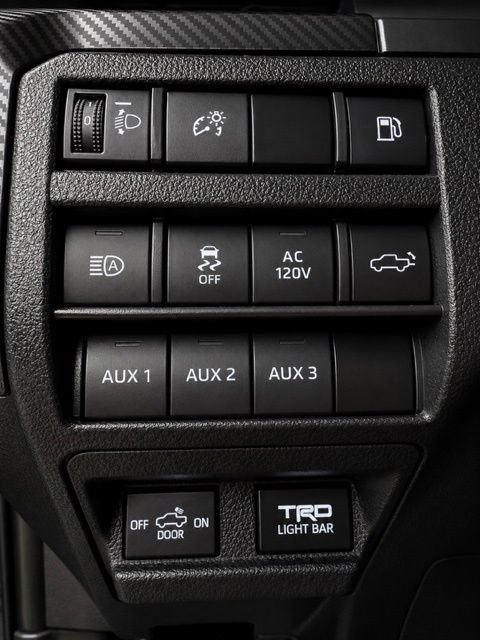 Used 2024 Toyota Tacoma TRD Pro AWD/4WD image 38