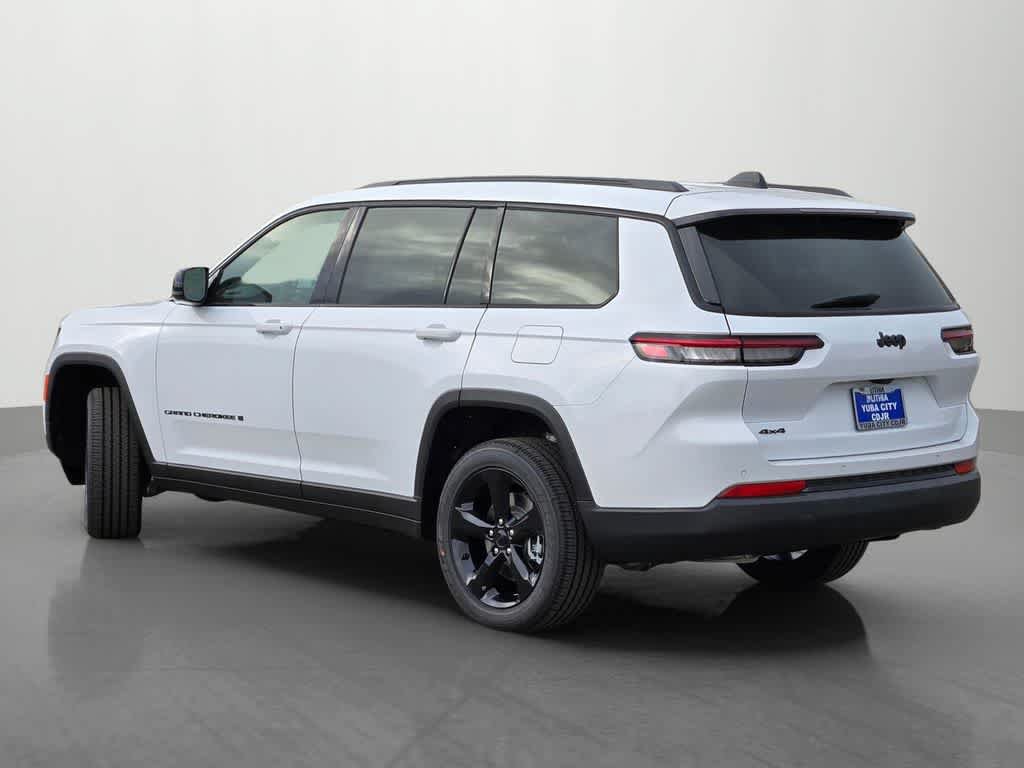 New 2025 Jeep Grand Cherokee L Altitude AWD/4WD image 4