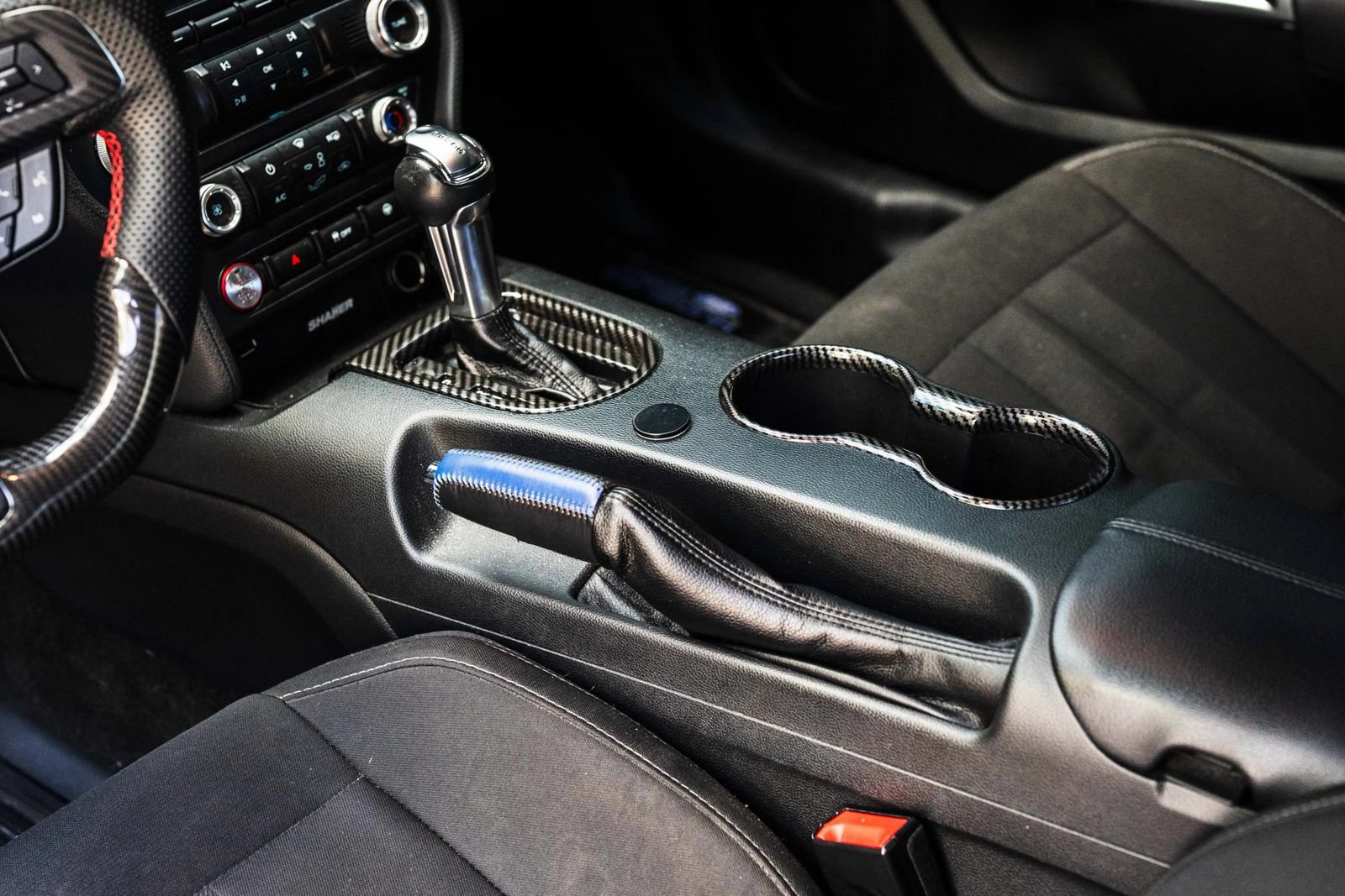 Used 2018 Ford Mustang GT w/ Black Accent Package RWD image 19