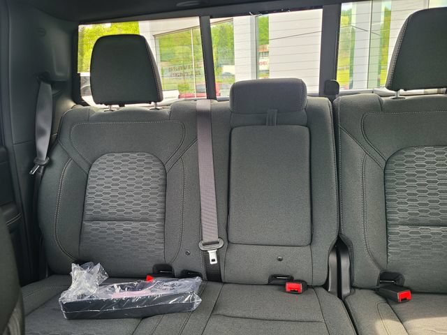 New 2026 RAM 1500 Big Horn AWD/4WD image 17
