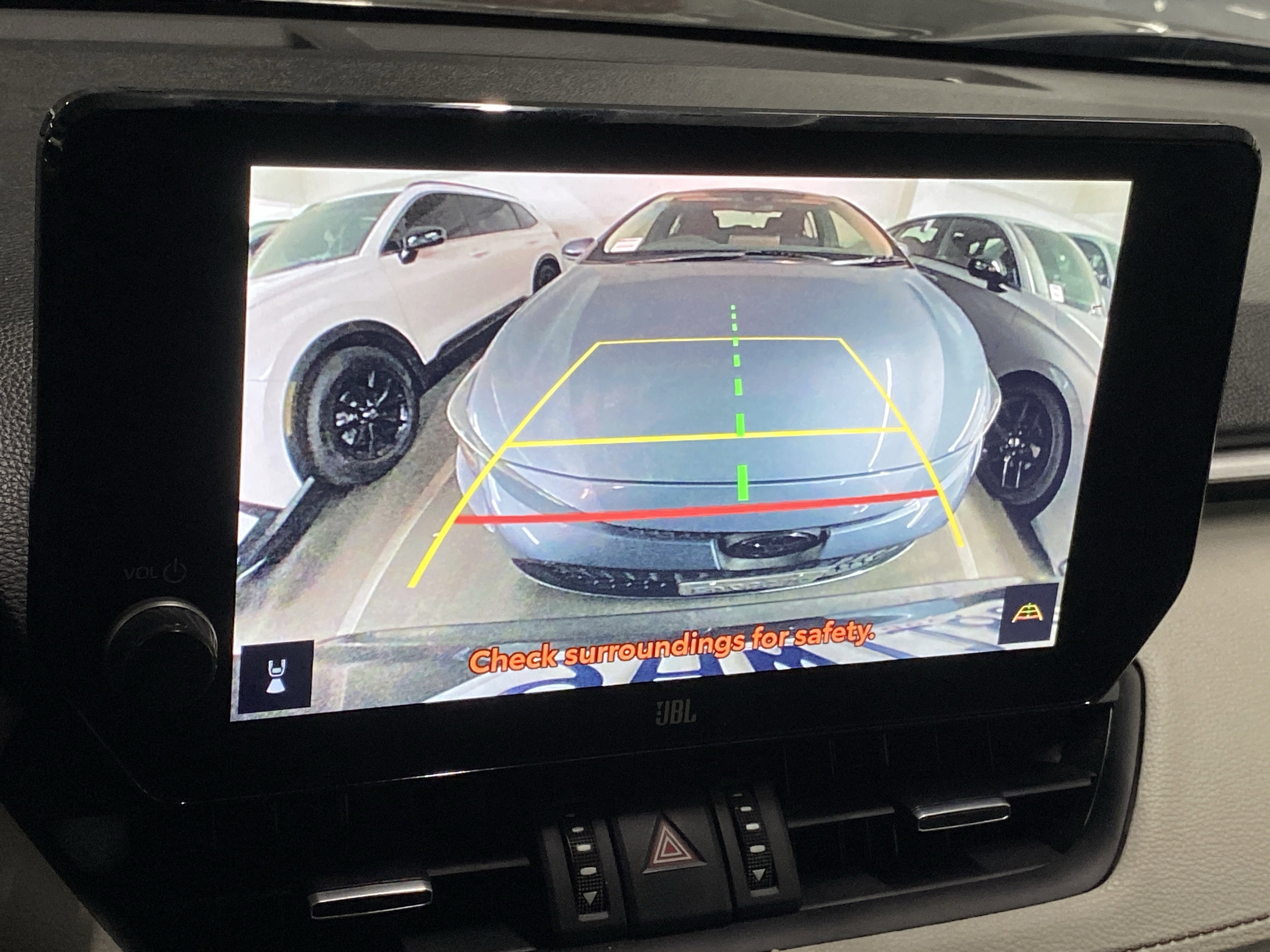 Used 2023 Toyota RAV4 XLE Premium image 5