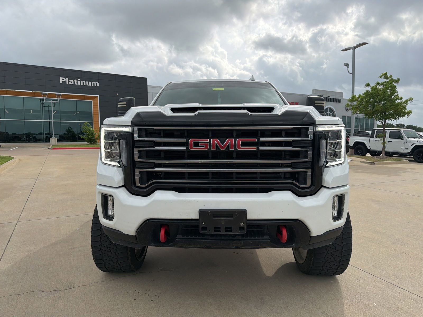 Used 2023 GMC Sierra 2500 AT4 AWD/4WD image 7