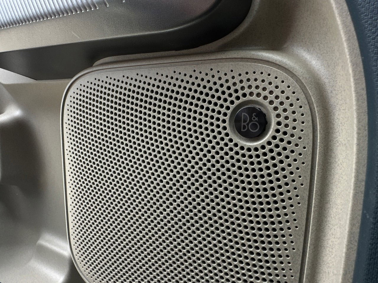 New 2025 Ford Maverick Lariat w/ 4K Tow Package image 35