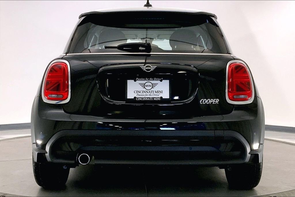 Certified 2024 MINI Cooper 2-Door Hardtop image 3