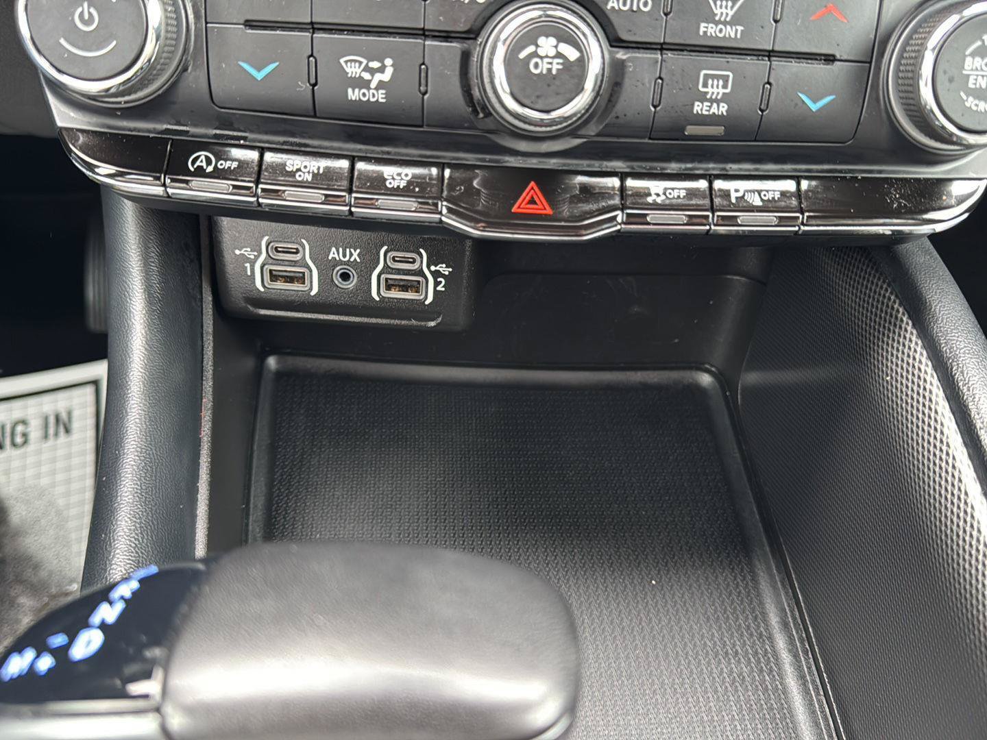 Used 2024 Dodge Durango GT AWD/4WD image 19