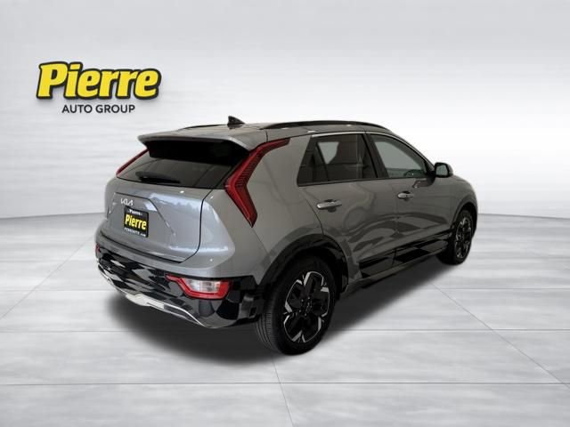 Used 2024 Kia Niro Wind w/ Wind Preserve Package FWD image 6