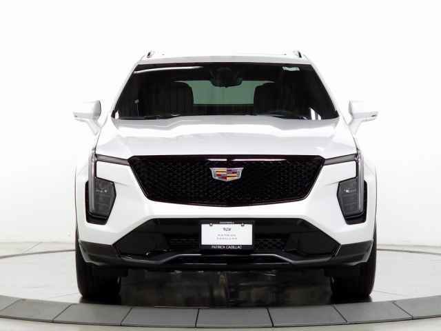 Used 2024 Cadillac XT4 Sport image 5