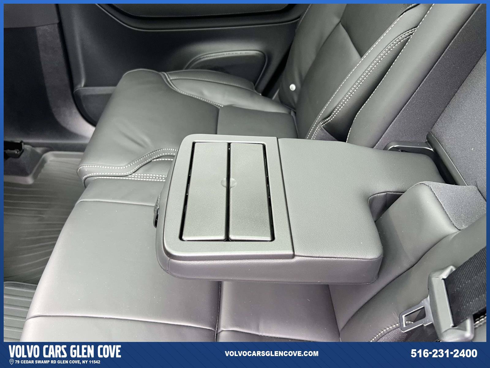 Used 2026 Volvo XC90 T8 Ultra w/ Protection Package AWD/4WD image 10