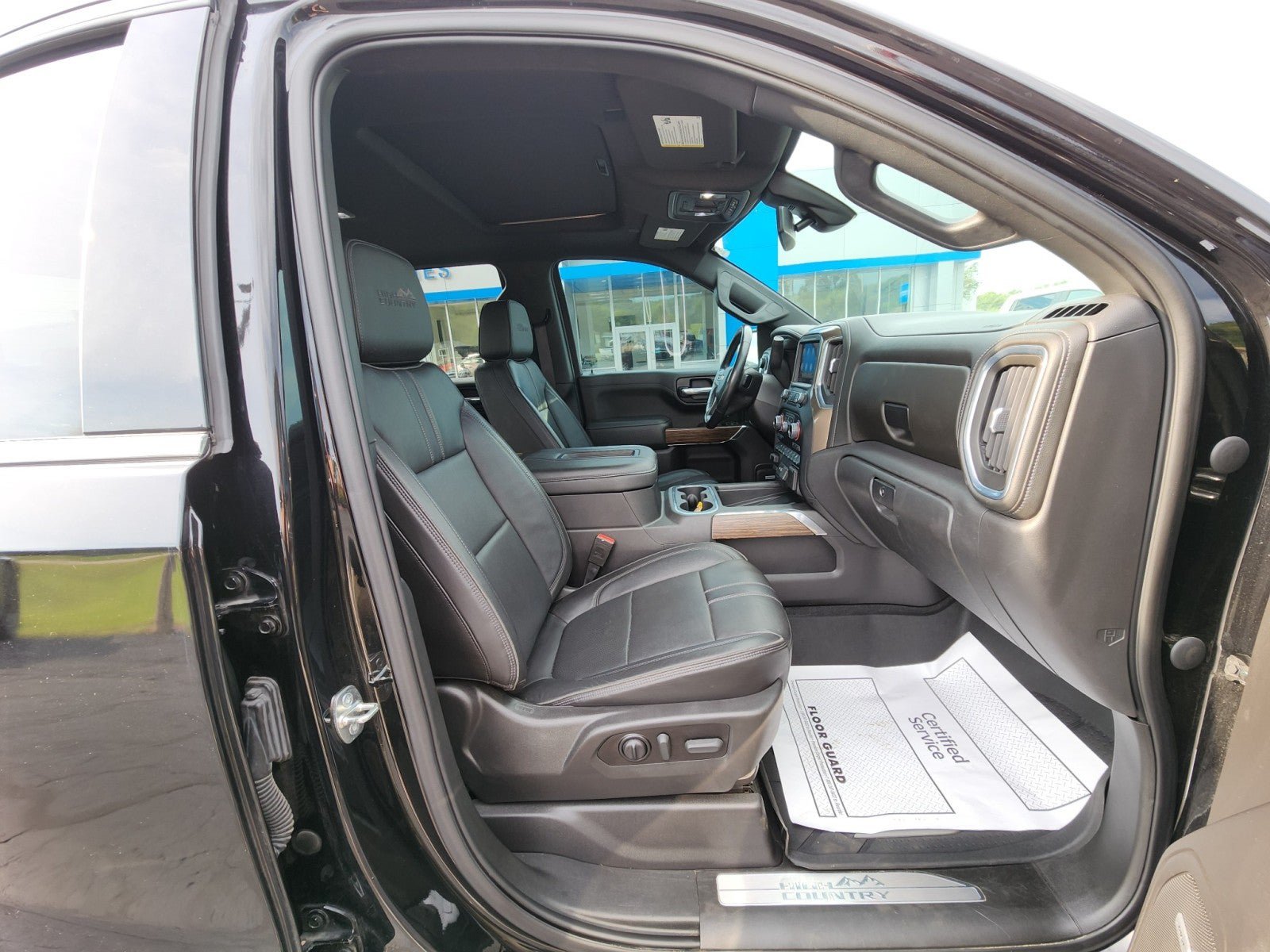 Used 2021 Chevrolet Silverado 1500 High Country AWD/4WD image 14