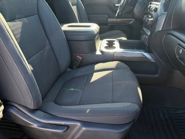 Used 2021 Chevrolet Silverado 1500 RST w/ Redline Edition AWD/4WD image 19