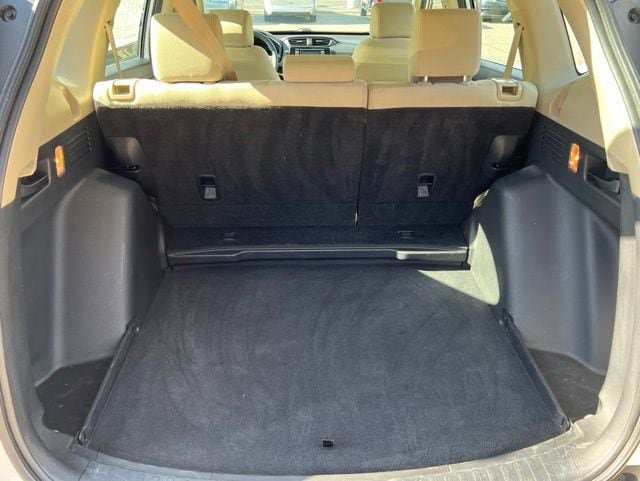 Used 2018 Honda CR-V LX image 12