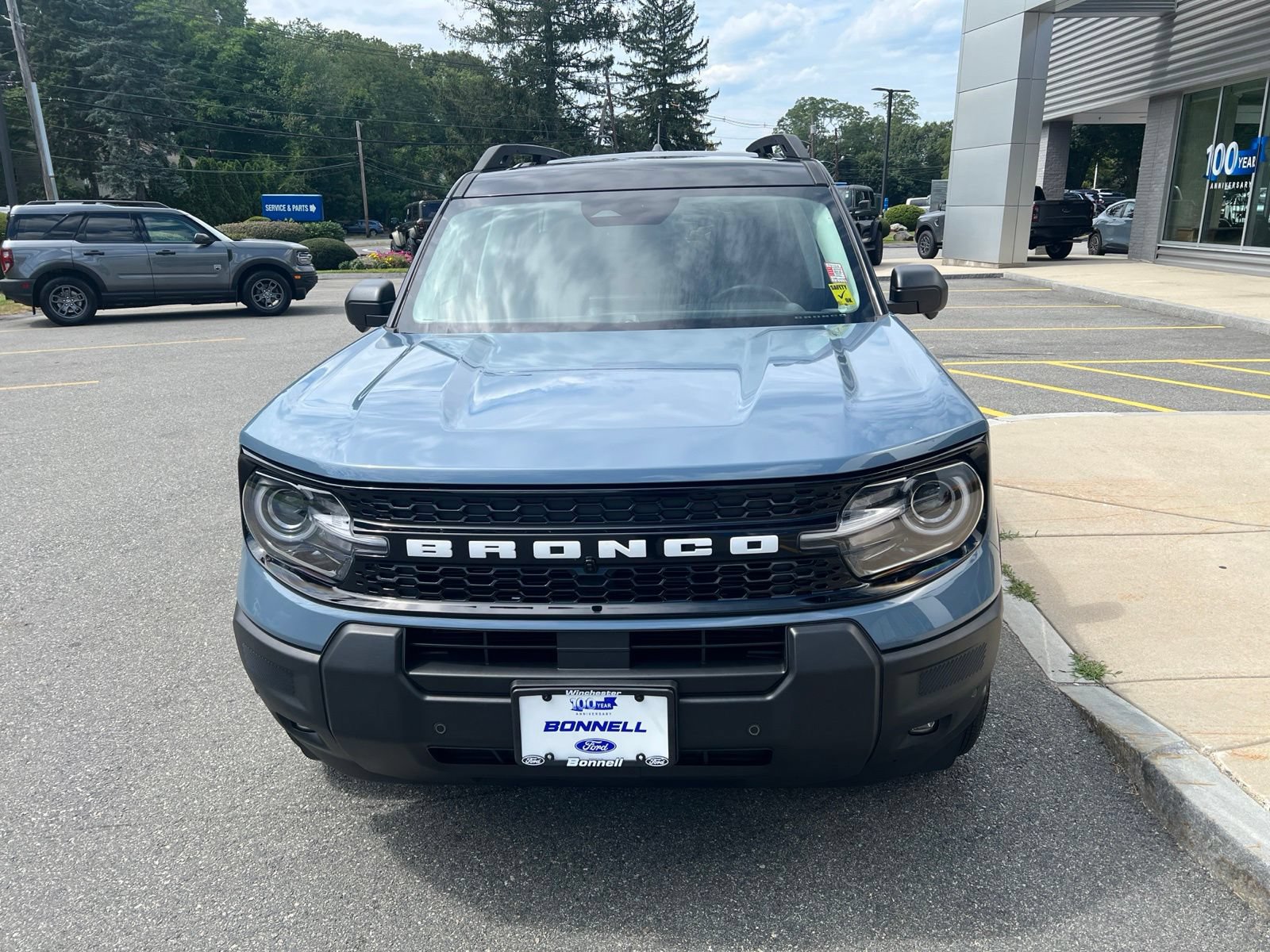 Used 2025 Ford Bronco Sport Outer Banks w/ Outer Banks Tech Package+ AWD/4WD image 2