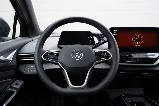 Used 2023 Volkswagen ID.4 Pro S image 22