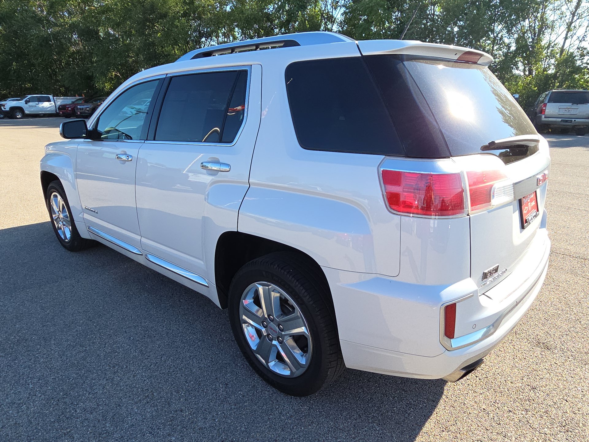 Used 2017 GMC Terrain Denali AWD/4WD image 6