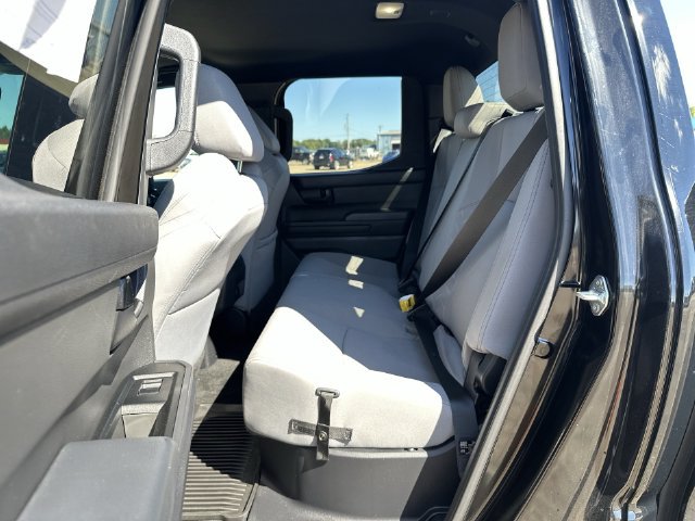 Used 2024 Toyota Tacoma SR5 AWD/4WD image 26