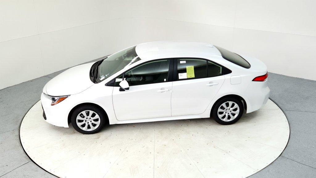 Certified 2023 Toyota Corolla LE w/ Carpet Mat Package (TMS) FWD image 16