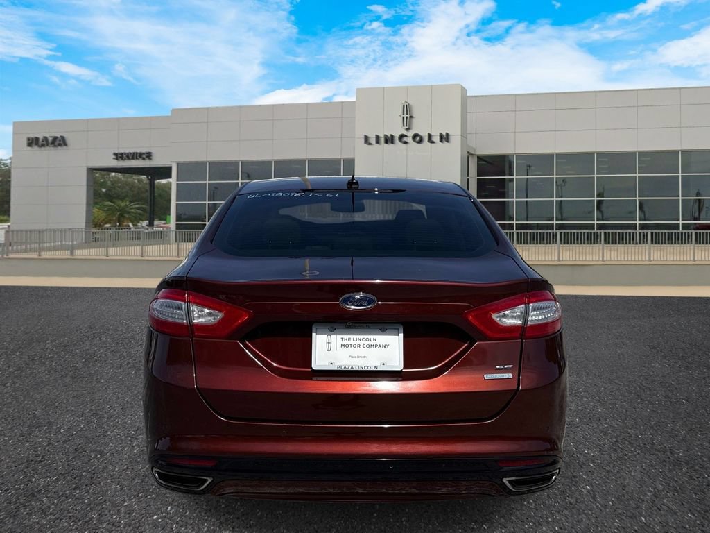 Used 2015 Ford Fusion SE w/ Equipment Group 202A FWD image 4