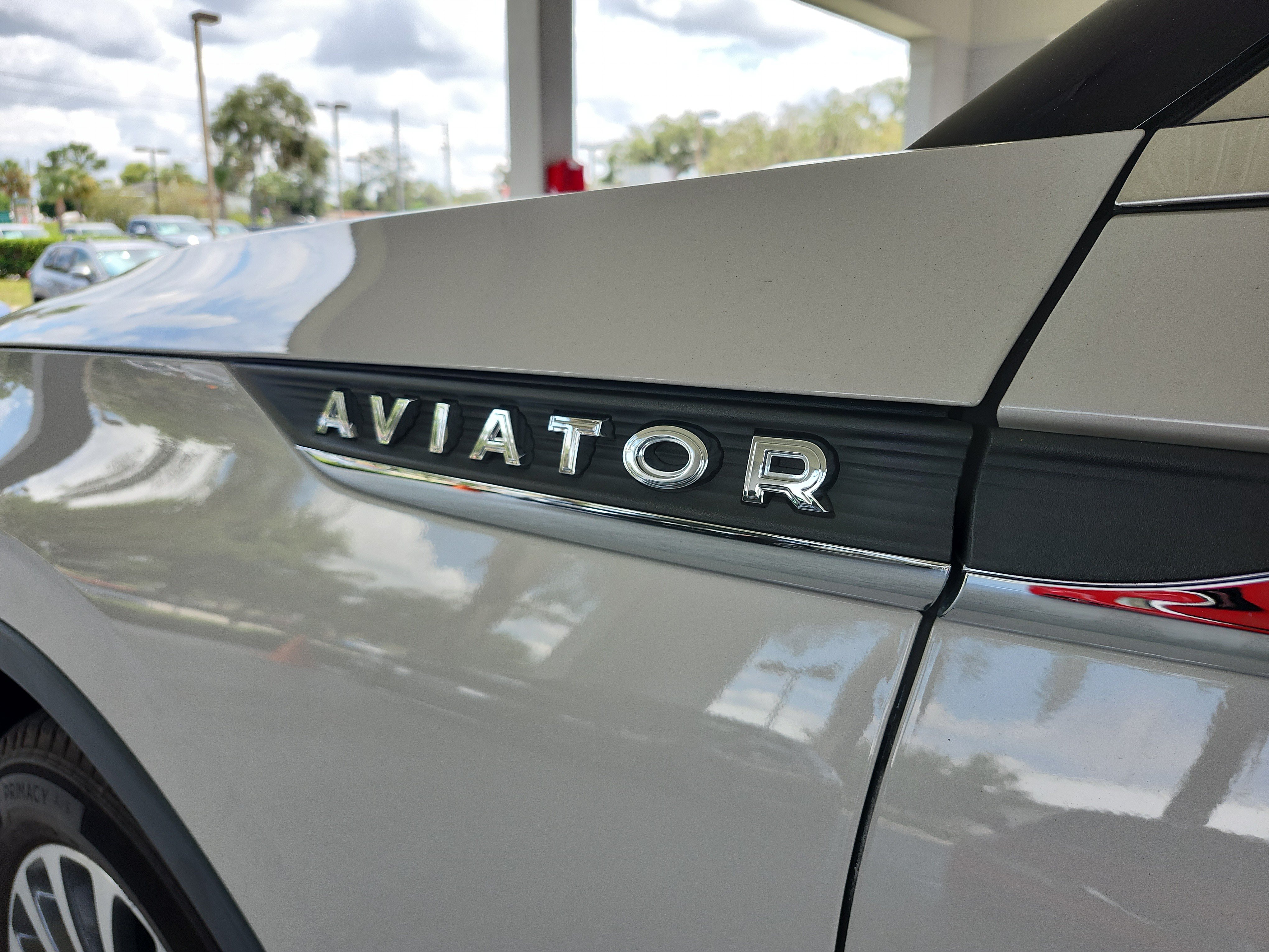 Used 2024 Lincoln Aviator Reserve RWD image 24