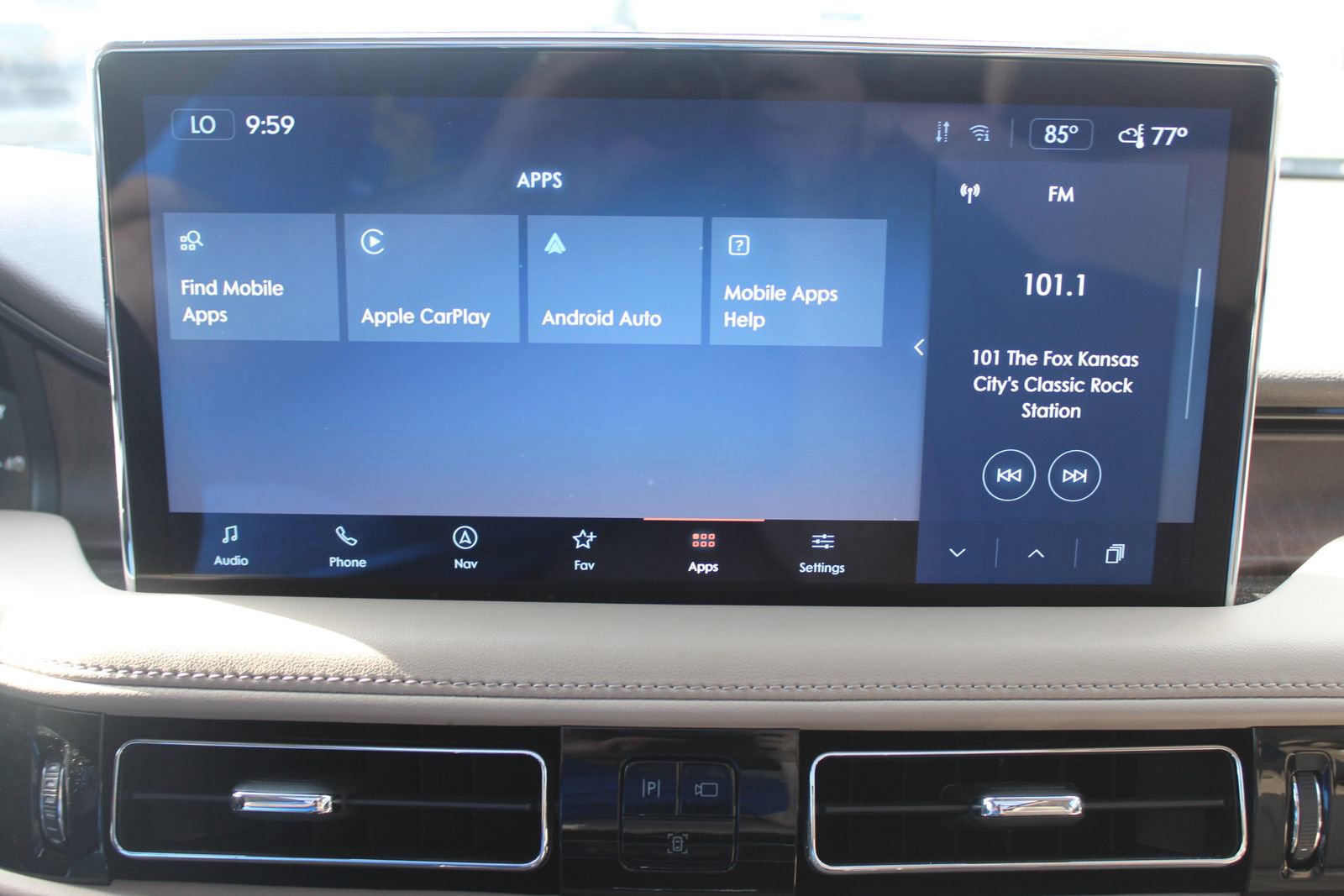 Used 2023 Lincoln Nautilus Reserve w/ Monochromatic Package AWD/4WD image 42