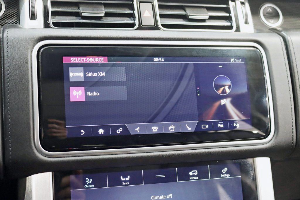 Used 2021 Land Rover Range Rover Autobiography image 25