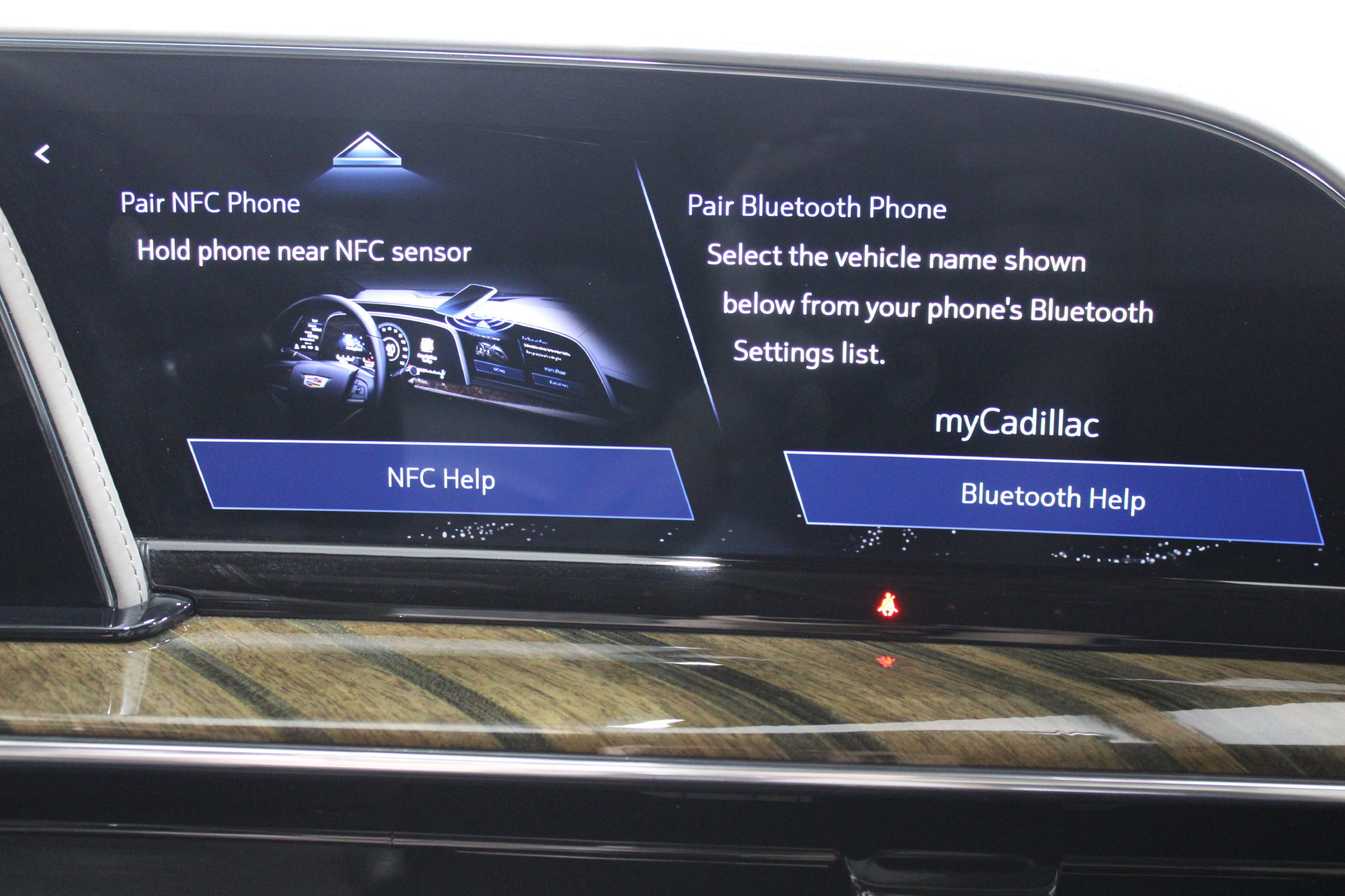 Used 2021 Cadillac Escalade Premium Luxury Platinum AWD/4WD image 39