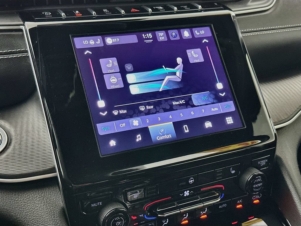 Certified 2023 Jeep Grand Cherokee Altitude AWD/4WD image 25