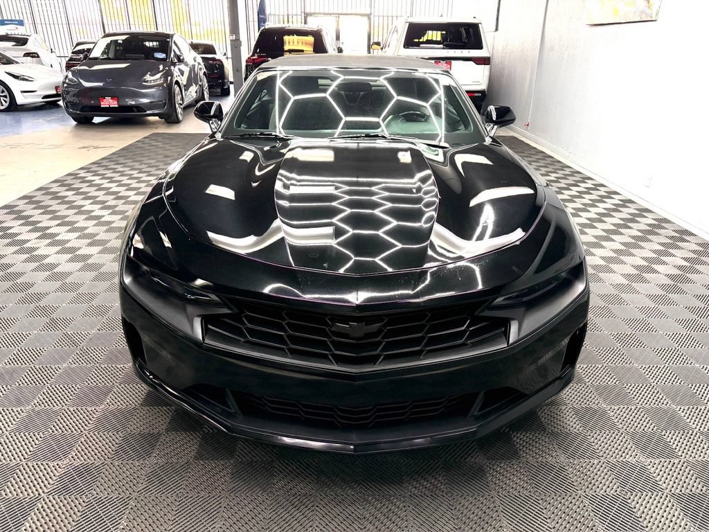Used 2023 Chevrolet Camaro LT RWD image 6