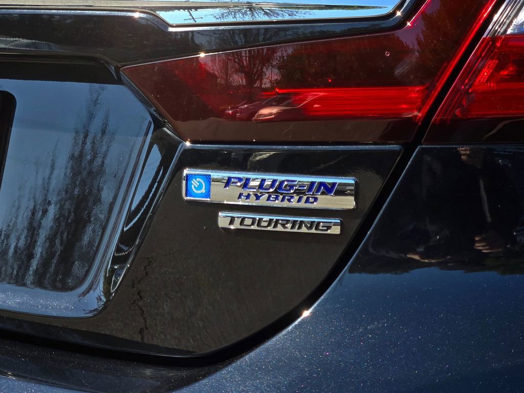 Used 2018 Honda Clarity Touring image 9