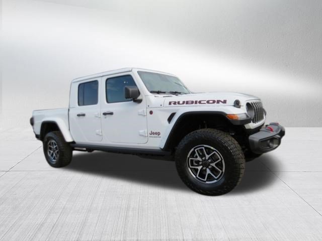 New 2026 Jeep Gladiator Rubicon w/ Steel Power Dome Hood Package AWD/4WD image 8