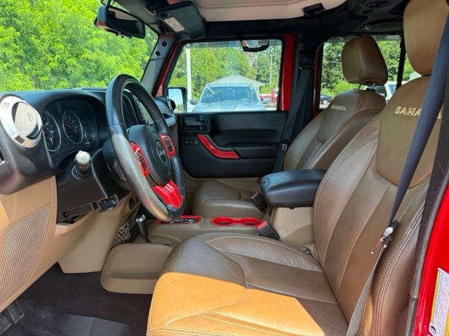 Used 2014 Jeep Wrangler Unlimited Sahara w/ Max Tow Package AWD/4WD image 11