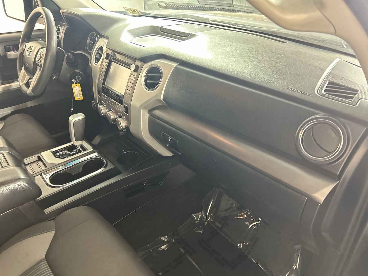 Used 2017 Toyota Tundra SR5 image 26