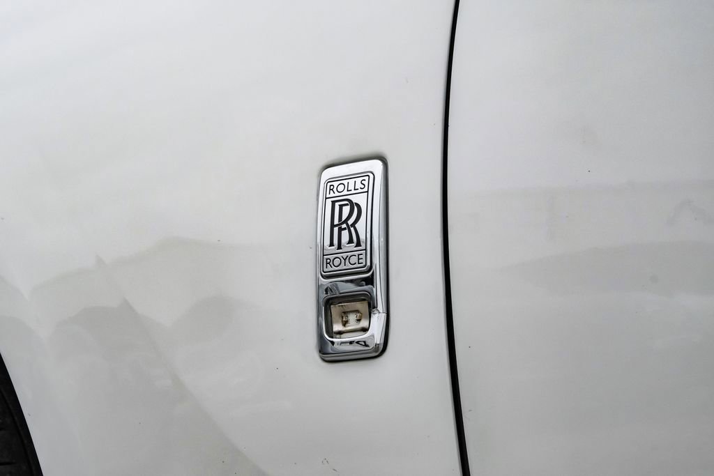 Used 2019 Rolls-Royce Ghost image 74