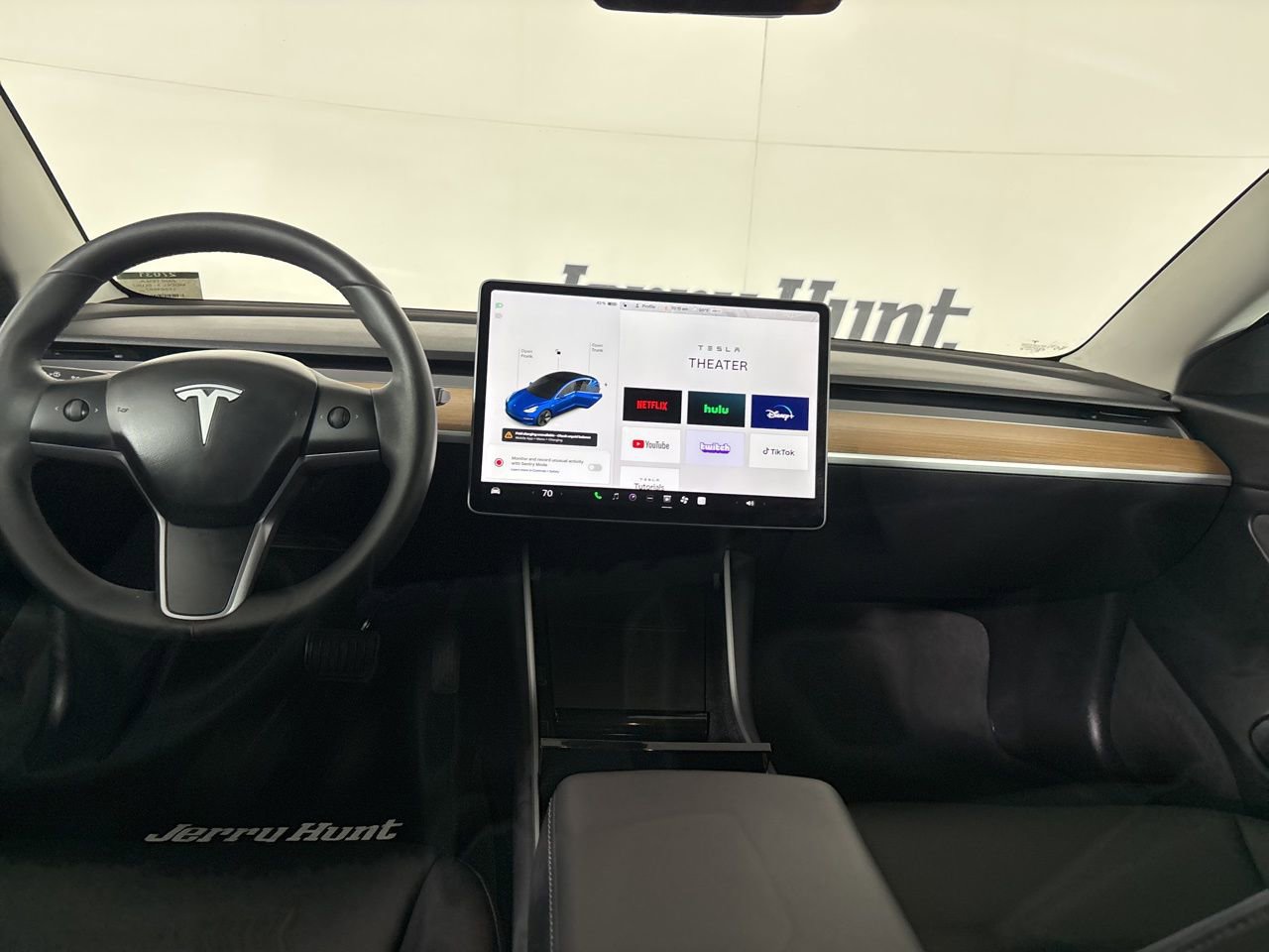 Used 2020 Tesla Model 3 Long Range image 16
