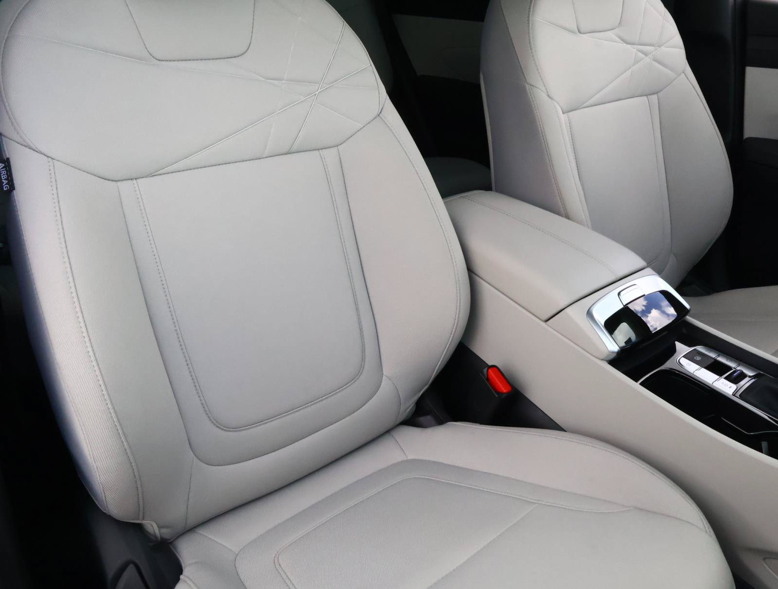 Certified 2026 Hyundai Tucson SE FWD image 16