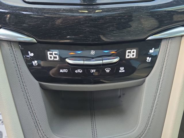 Certified 2023 Cadillac XT6 Premium Luxury w/ Technology Package FWD image 20