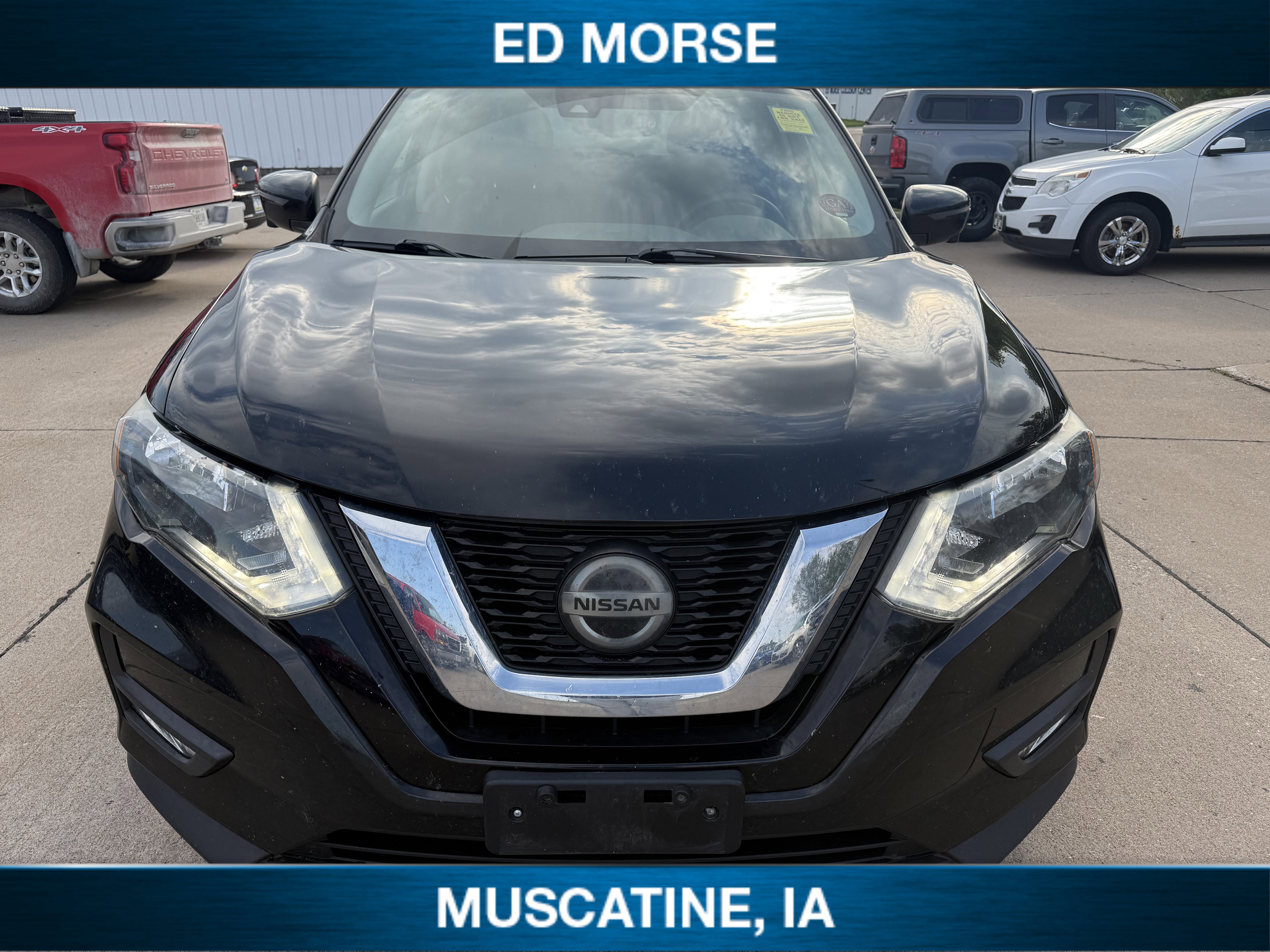 Used 2019 Nissan Rogue SL FWD image 3