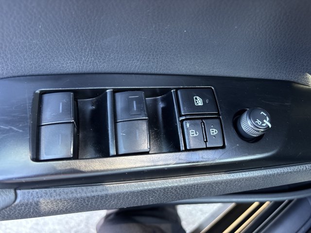 Used 2025 Toyota Camry LE FWD image 18