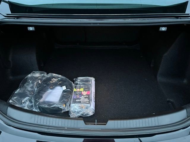 Used 2024 Chevrolet Malibu LT image 8