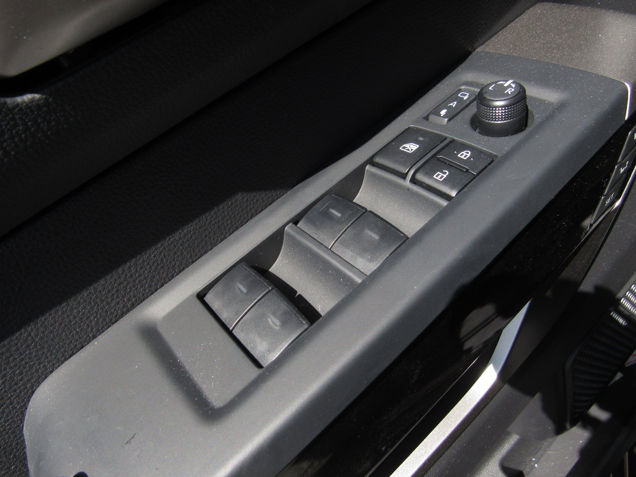 Used 2026 Toyota Sequoia Limited w/ TRD Off-Road Package AWD/4WD image 23