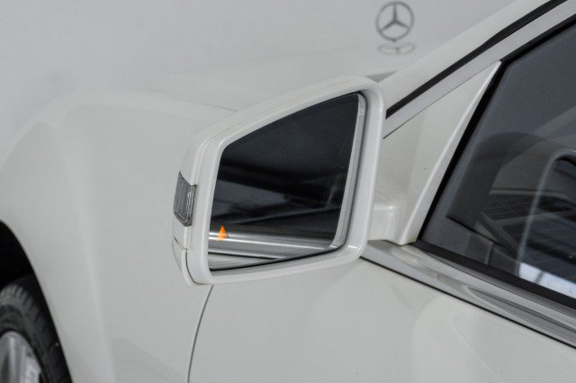 Used 2013 Mercedes-Benz S 550 image 41