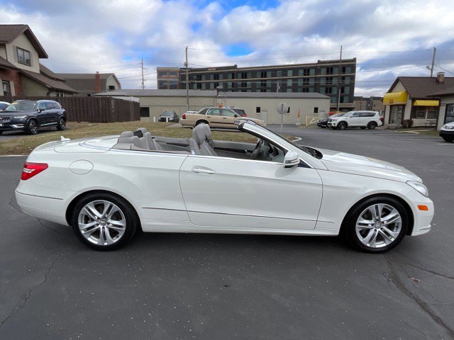 Used 2011 Mercedes-Benz E 350 Cabriolet image 8
