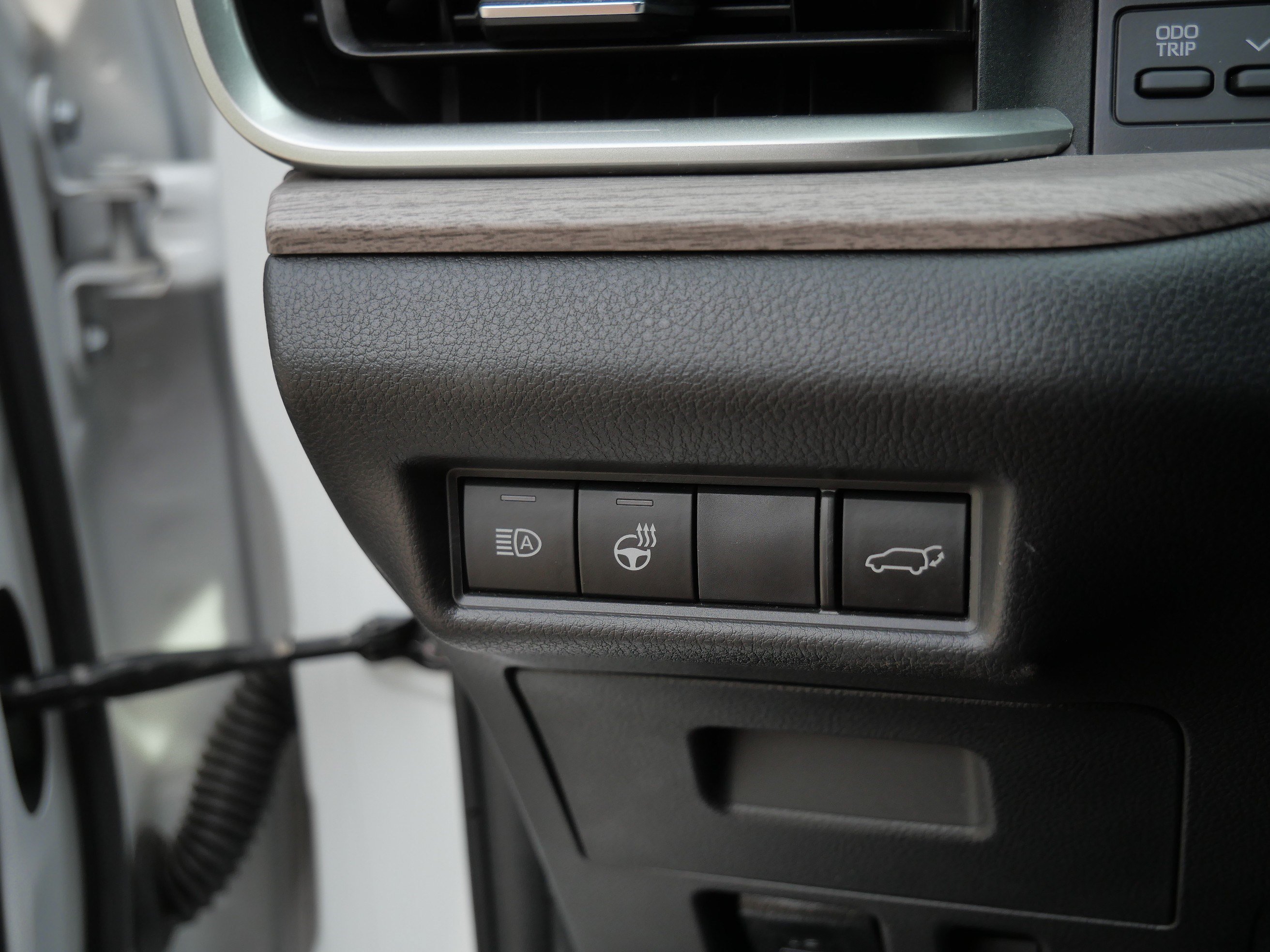 Certified 2024 Toyota Grand Highlander AWD image 27