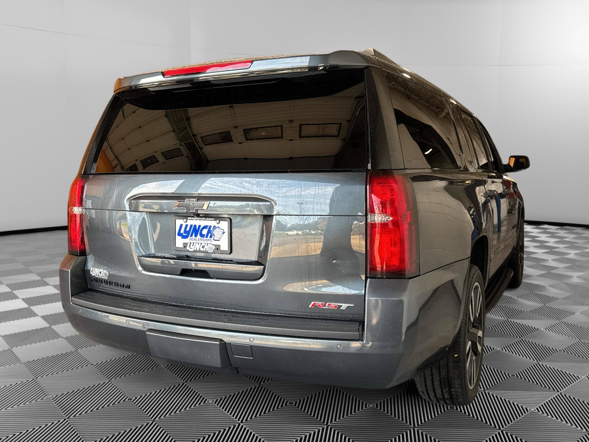 Used 2020 Chevrolet Suburban Premier AWD/4WD image 5