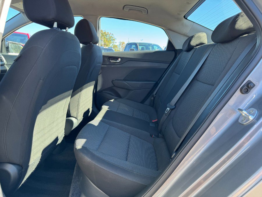 Used 2021 Hyundai Accent SE image 16