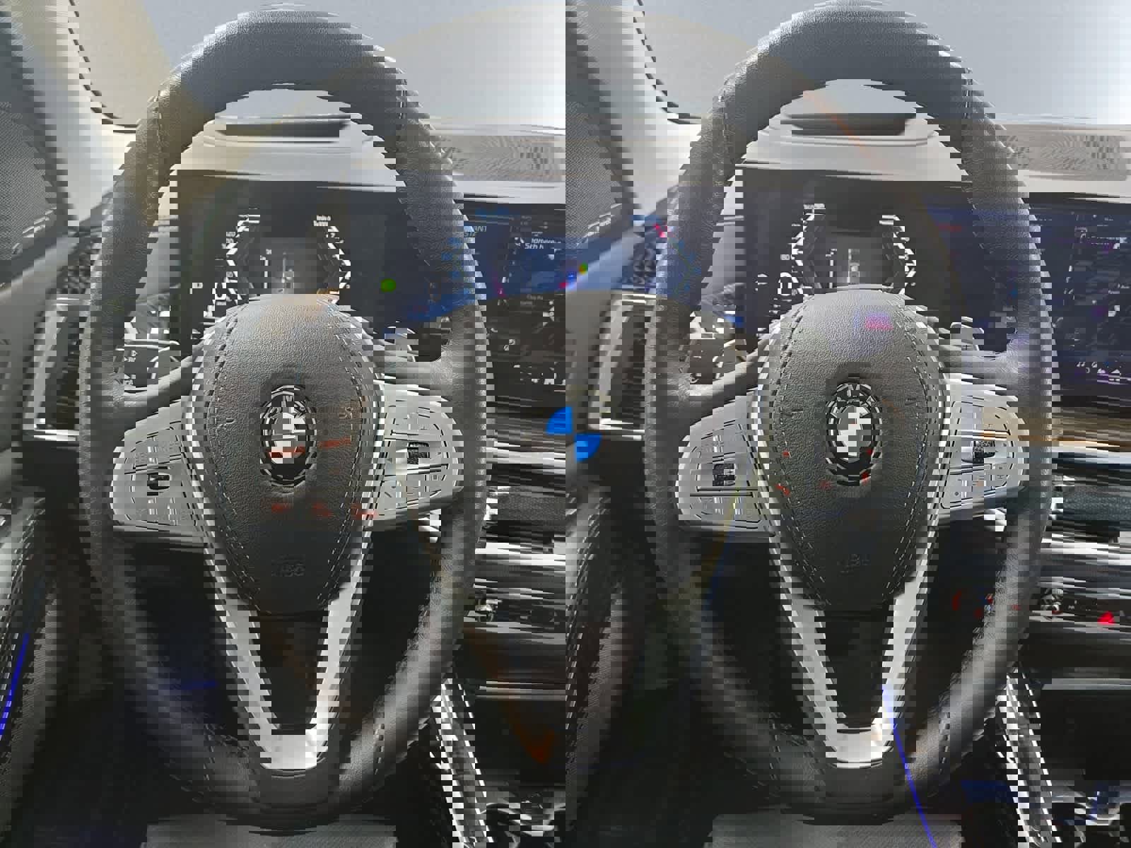 Used 2025 BMW X7 xDrive40i image 28